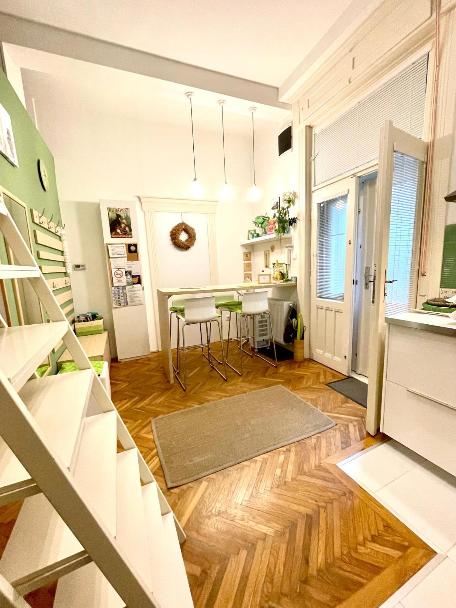 Green Pearl Apartment At St Stephen' S Basilica Budapest Kültér fotó